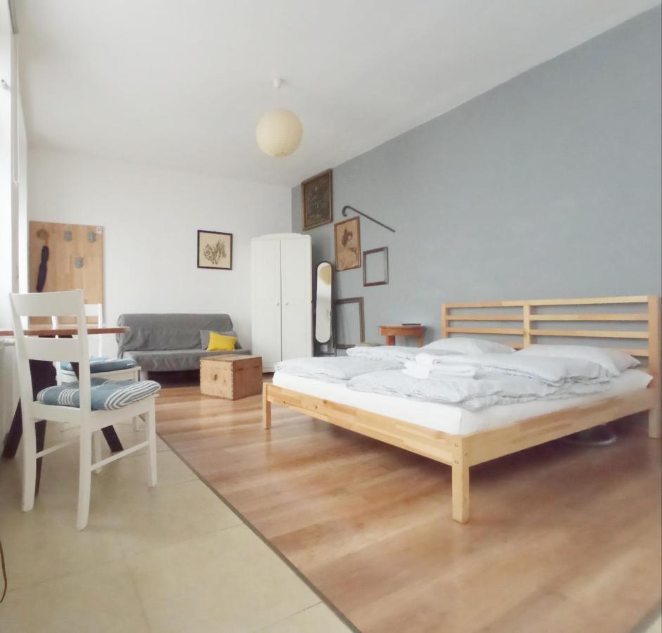 Appartement Cozy Republicii à Braşov Extérieur photo